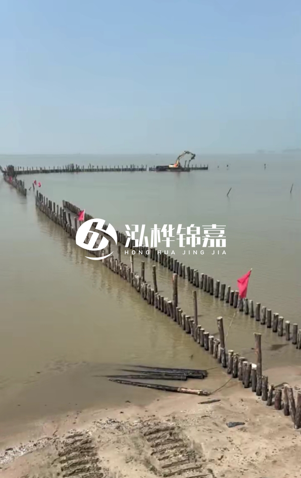 菏澤河道清淤專業(yè)施工-打完松木樁后清理淤泥是否會影響穩(wěn)定性？