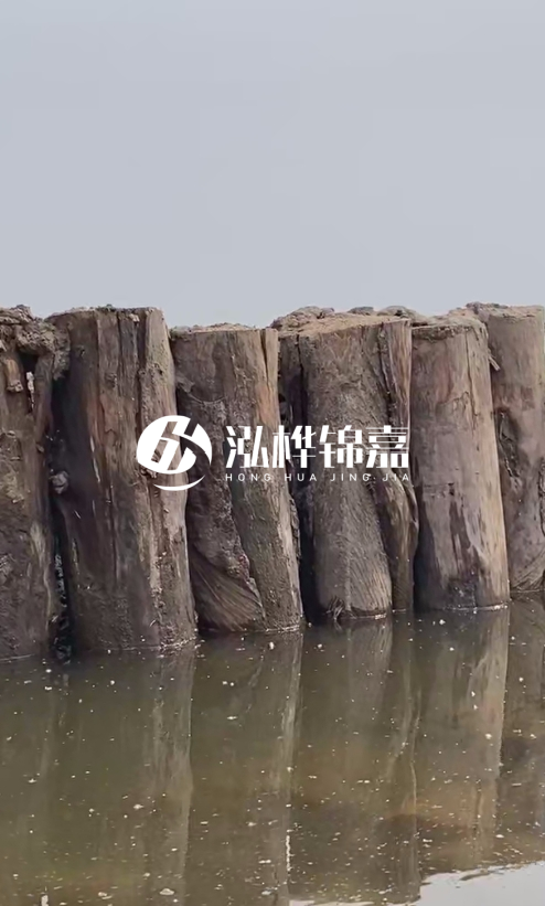 松木樁圍堰如何施工才能保證穩(wěn)固性？專業(yè)打樁隊一步步教你！
